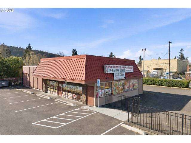 1815 Se 82ND Ave, Portland, OR 97216