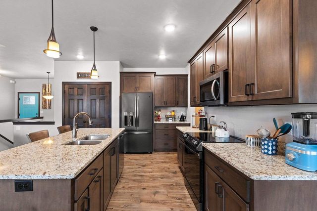 3164 HOWARD VIEW LANE, Green Bay, WI 54313