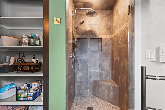 3164 HOWARD VIEW LANE, Green Bay, WI 54313