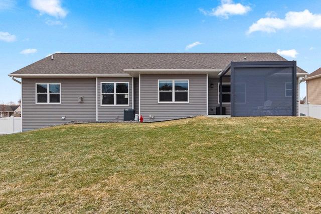 3164 HOWARD VIEW LANE, Green Bay, WI 54313
