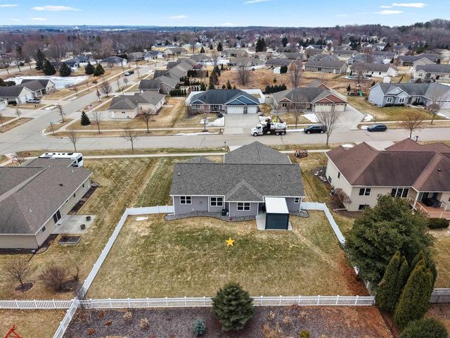 3164 HOWARD VIEW LANE, Green Bay, WI 54313