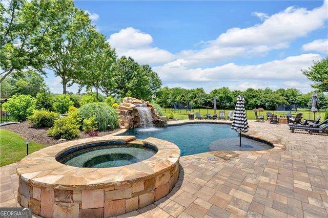 11 LAUREL Trace SE, Cartersville, GA 30120