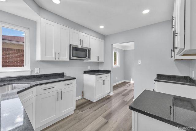 9312 Appleton, Redford Charter Township, MI 48239