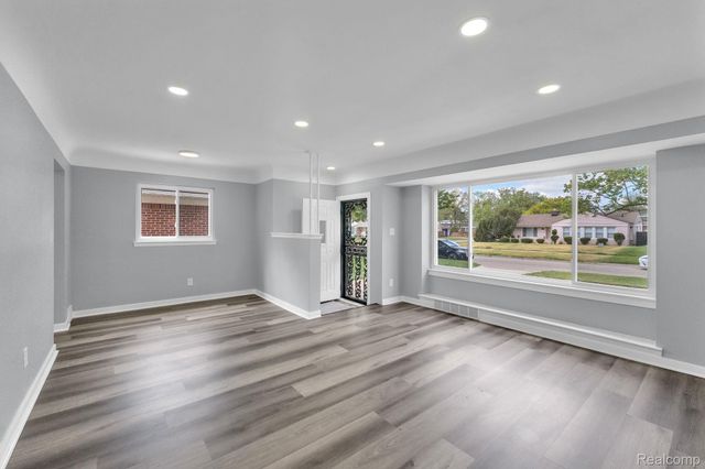 9312 Appleton, Redford Charter Township, MI 48239