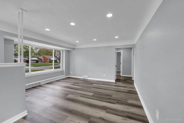 9312 Appleton, Redford Charter Township, MI 48239