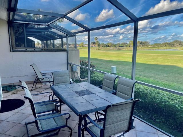 505 Prestwick Circle, Palm Beach Gardens, FL 33418