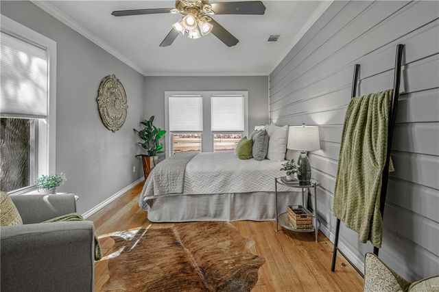 709 South Coulter Drive, Bryan, TX 77802