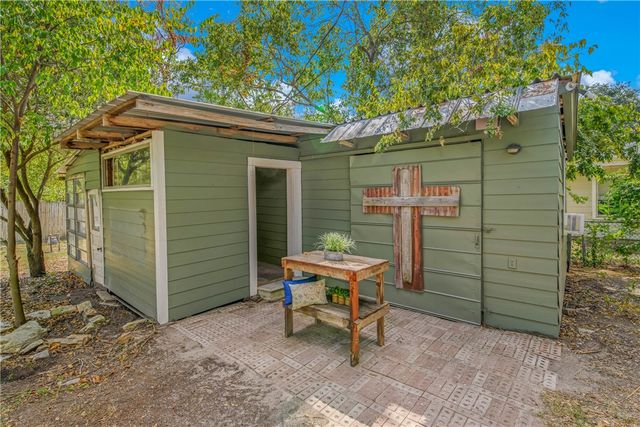 709 South Coulter Drive, Bryan, TX 77802