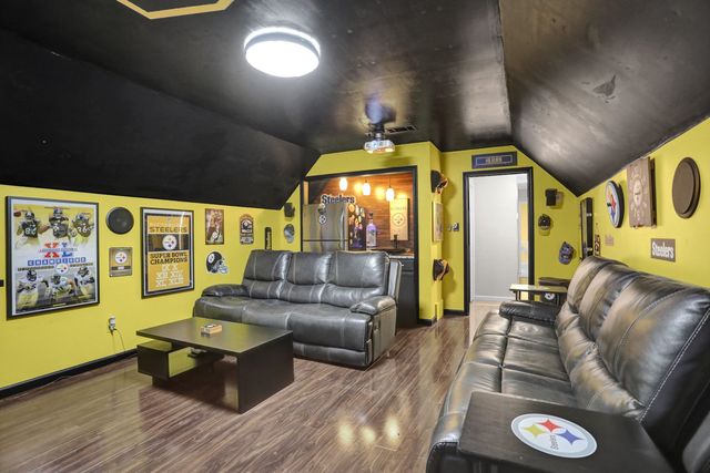 8729 E CARROLLWOOD LN, Cordova, TN 38016