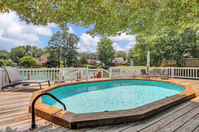8729 E CARROLLWOOD LN, Cordova, TN 38016
