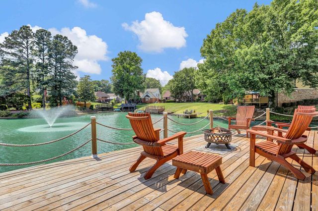 8729 E CARROLLWOOD LN, Cordova, TN 38016