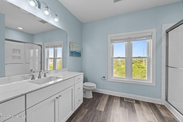 132 N Permuda Wynd Drive, N Topsail Beach, NC 28460