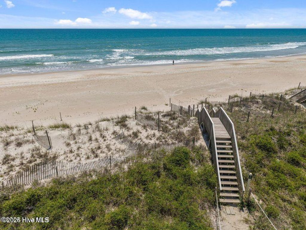 Image 64 of property listing at 132 N Permuda Wynd Drive, N Topsail Beach, NC 28460