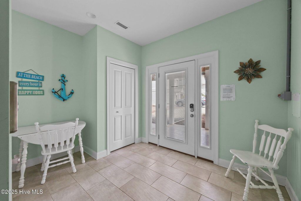 Image 8 of property listing at 132 N Permuda Wynd Drive, N Topsail Beach, NC 28460