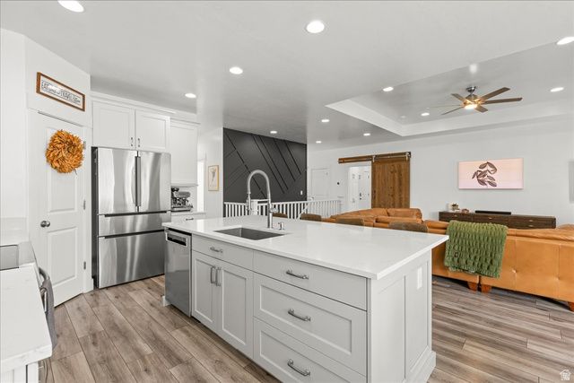 889 W SAGEWOOD DR, Stansbury Park, UT 84074