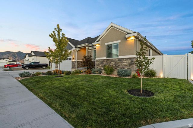 889 W SAGEWOOD DR, Stansbury Park, UT 84074