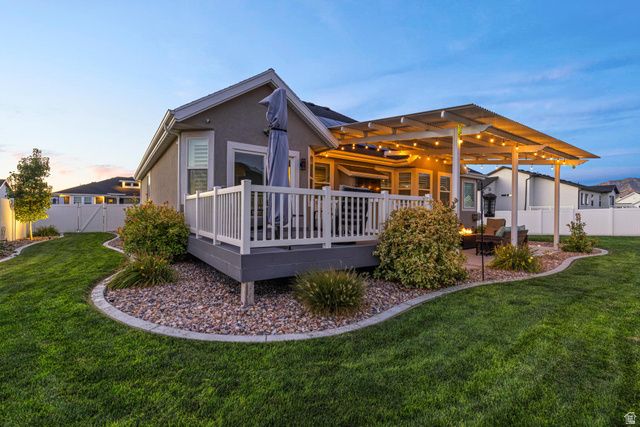 889 W SAGEWOOD DR, Stansbury Park, UT 84074