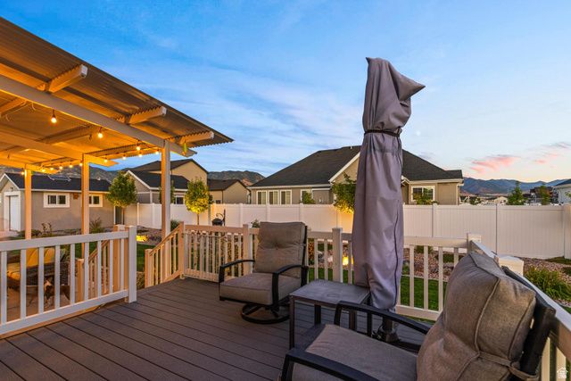 889 W SAGEWOOD DR, Stansbury Park, UT 84074