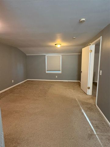 3003 Garden Avenue, Royal Oak, MI 48073