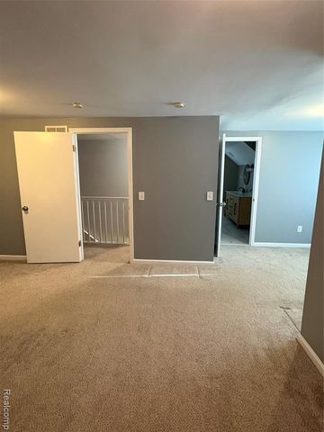 3003 Garden Avenue, Royal Oak, MI 48073