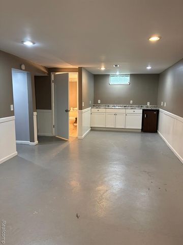 3003 Garden Avenue, Royal Oak, MI 48073