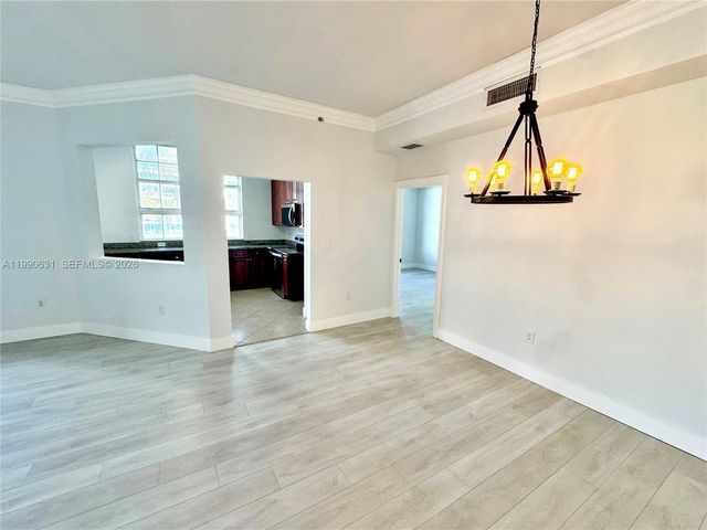 3001 NE 185th St 213, Aventura, FL 33180