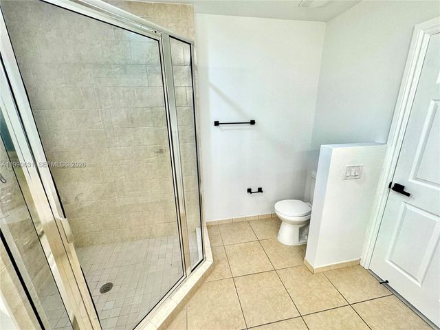 3001 NE 185th St 213, Aventura, FL 33180