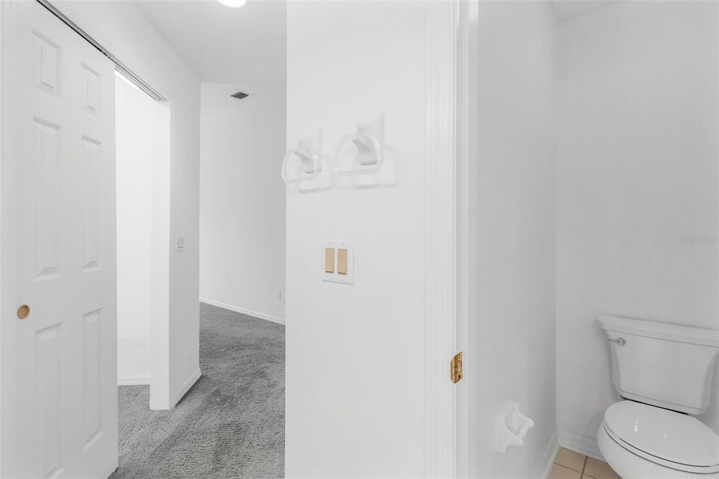 Image 17 of property listing at 7023 ARCADIAN COURT, Mount Dora, FL 32757