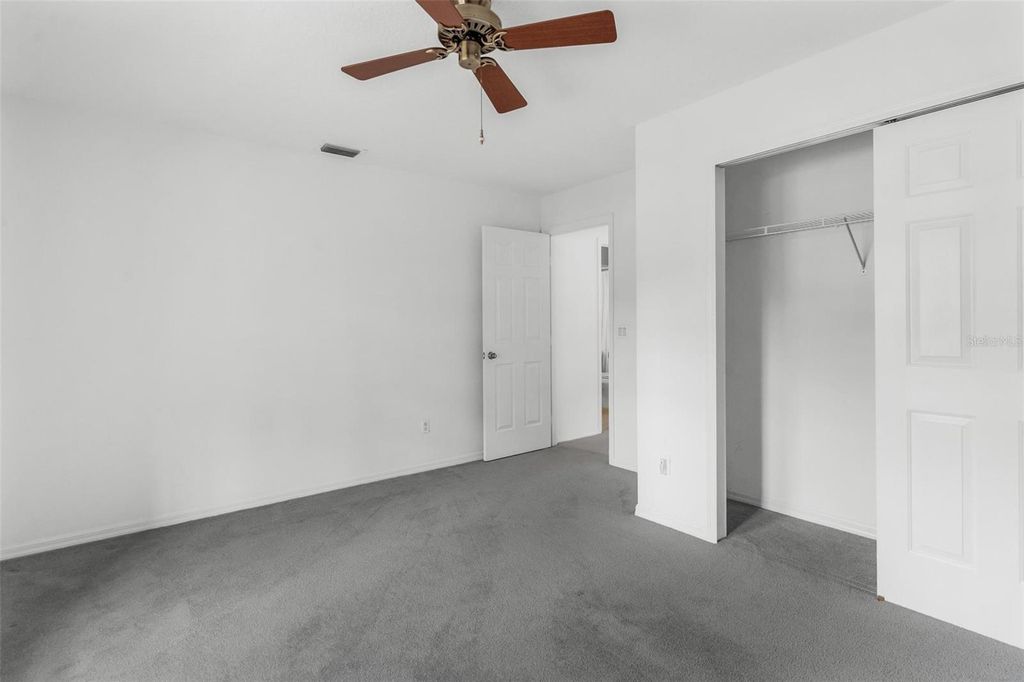 Image 22 of property listing at 7023 ARCADIAN COURT, Mount Dora, FL 32757