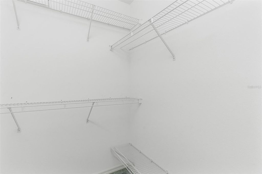 Image 23 of property listing at 7023 ARCADIAN COURT, Mount Dora, FL 32757