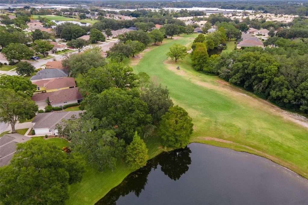 Image 30 of property listing at 7023 ARCADIAN COURT, Mount Dora, FL 32757