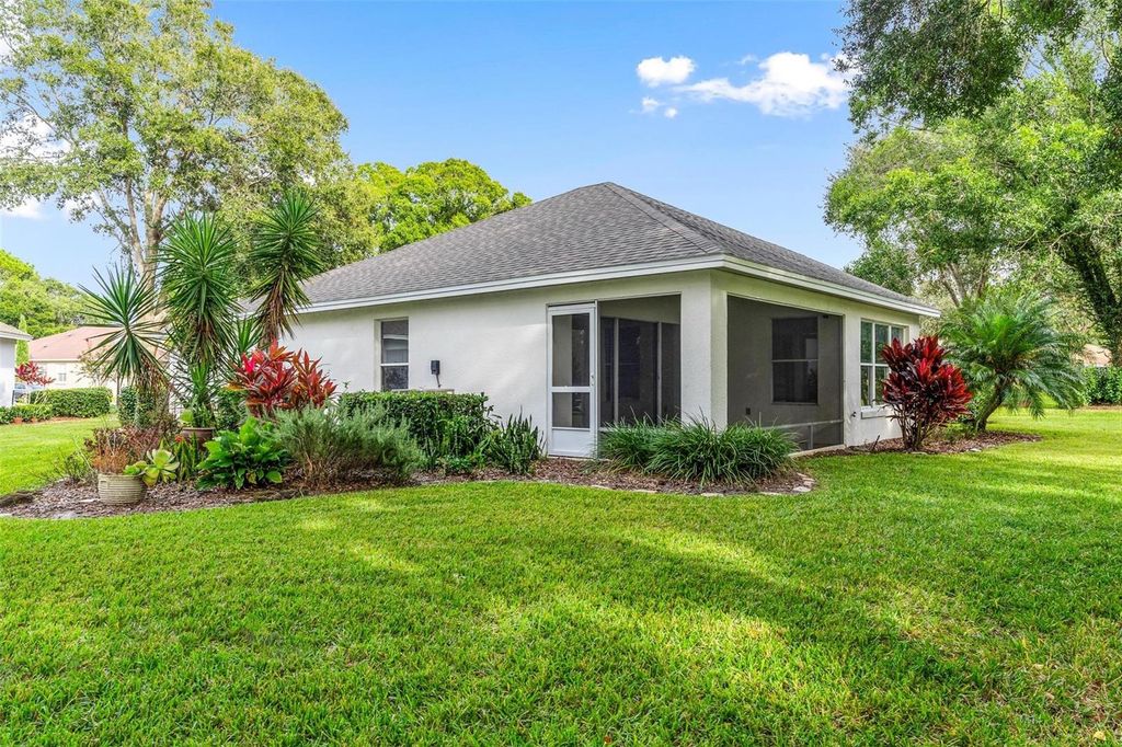 Image 31 of property listing at 7023 ARCADIAN COURT, Mount Dora, FL 32757