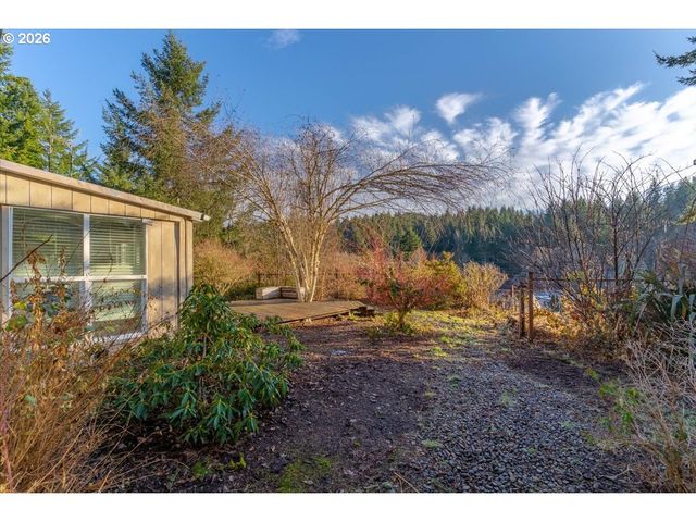 376 OLALLA Rd, Toledo, OR 97391