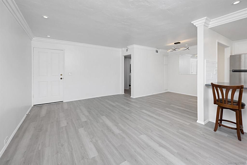 5125 FONTAINE STREET 105, Del Cerro, CA 92120 — photo 3