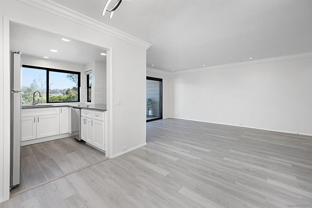 5125 FONTAINE STREET 105, Del Cerro, CA 92120 — photo 5