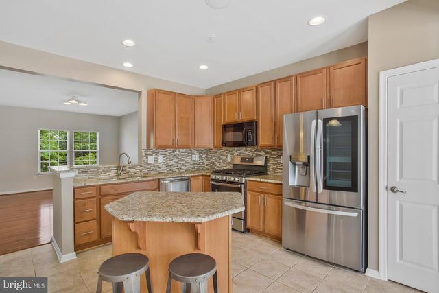 9612 HAMMONDS OVERLOOK CT, Laurel, MD 20723