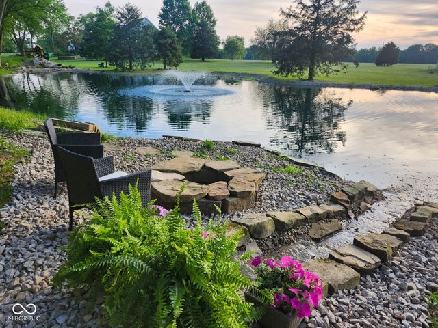 15411 N State Road 9, Hope, IN 47246