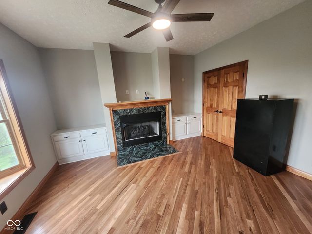 15411 N State Road 9, Hope, IN 47246