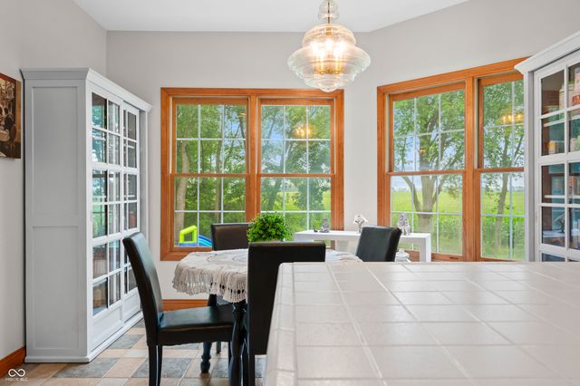 15411 N State Road 9, Hope, IN 47246
