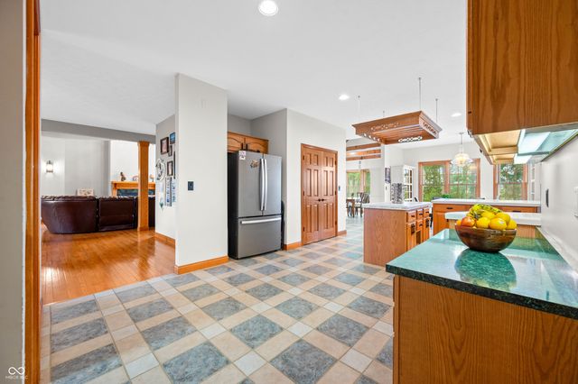 15411 N State Road 9, Hope, IN 47246