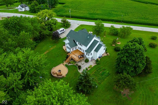 15411 N State Road 9, Hope, IN 47246