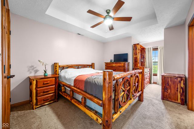 15411 N State Road 9, Hope, IN 47246