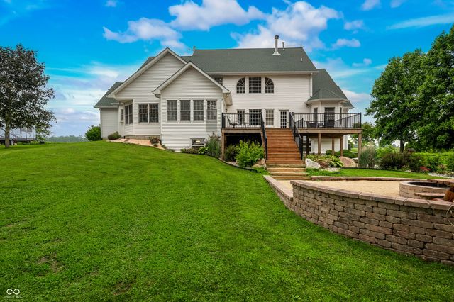 15411 N State Road 9, Hope, IN 47246