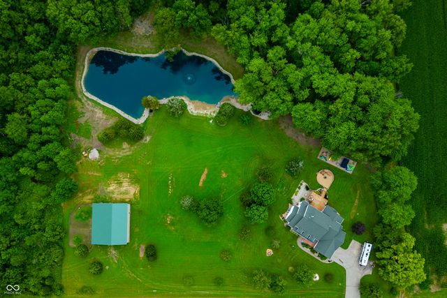 15411 N State Road 9, Hope, IN 47246