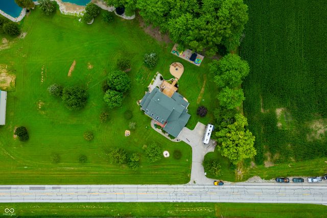 15411 N State Road 9, Hope, IN 47246