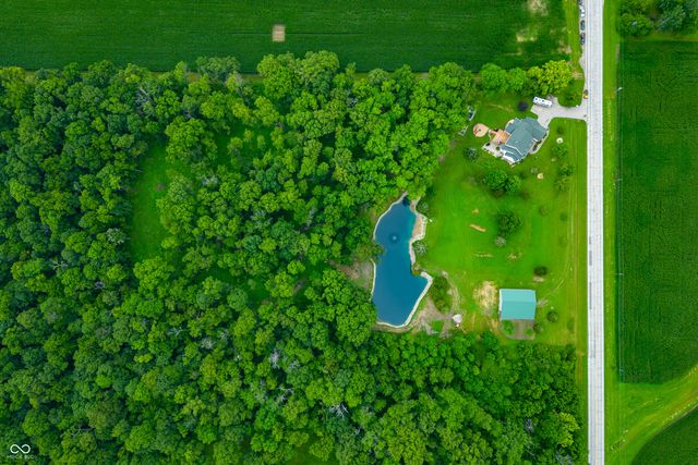 15411 N State Road 9, Hope, IN 47246