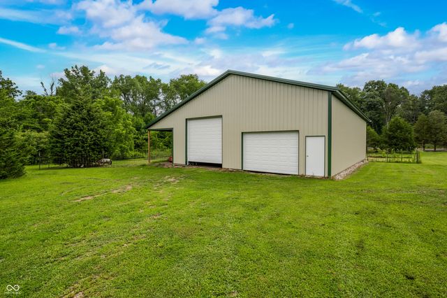 15411 N State Road 9, Hope, IN 47246