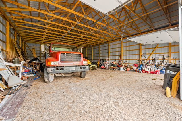 15411 N State Road 9, Hope, IN 47246