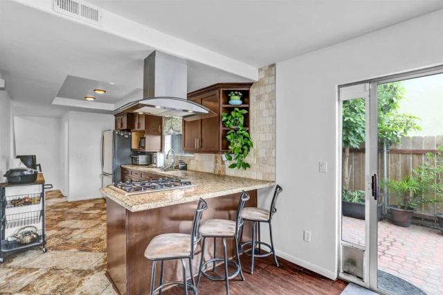 818 Hollister Street B, San Diego, CA 92154