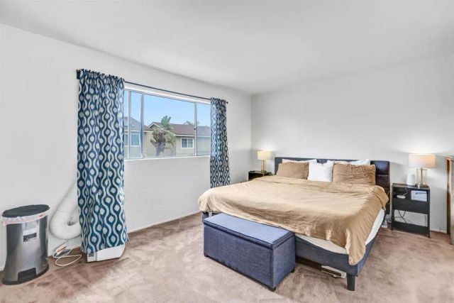 818 Hollister Street B, San Diego, CA 92154